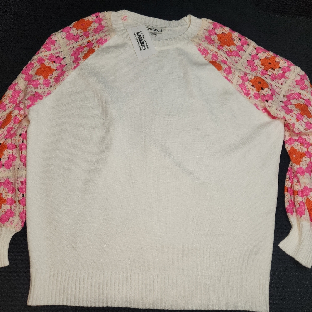 Women's Davi & Dani Pink Orange White Crochet-Sleeve Sweater NWT Size Large